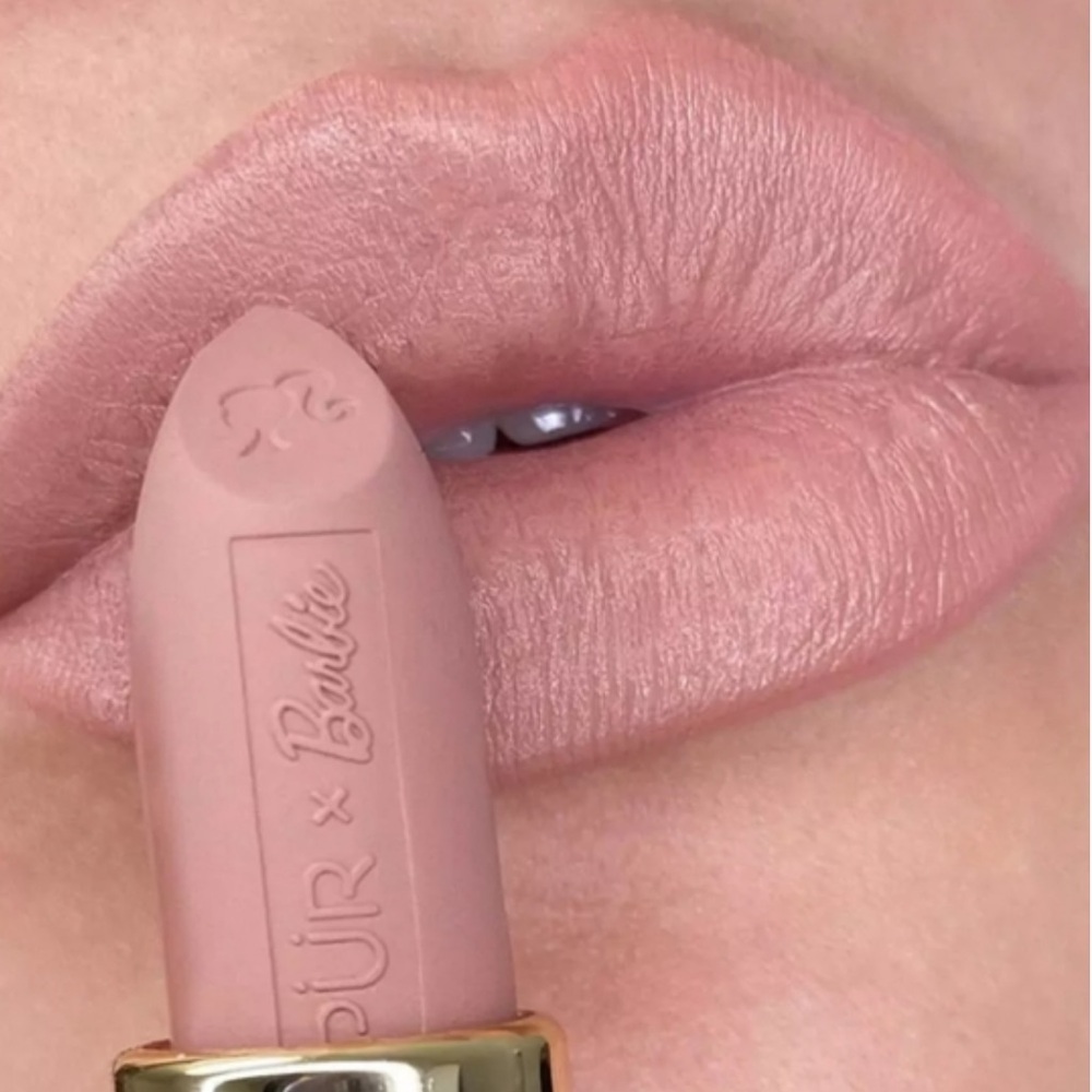 ♣️❤️Trailblazer Pur x Barbie Lipstick